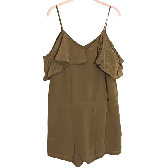 NEW Chaser Sage Green Ruffle Off-Shoulder Silk Romper Drawstring‎ Waist Size M - Picture 7 of 14